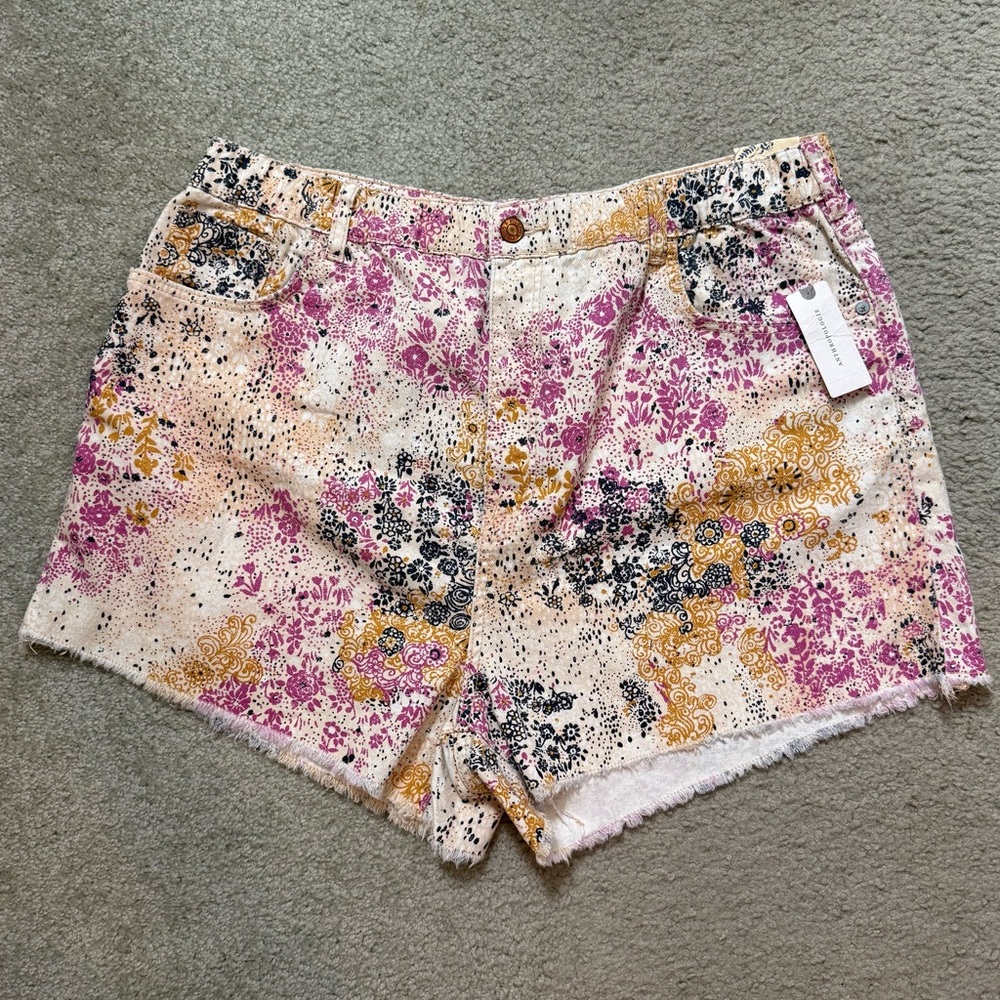 Anthropologie Pilcro NWT pink and yellow printed denim shorts XL